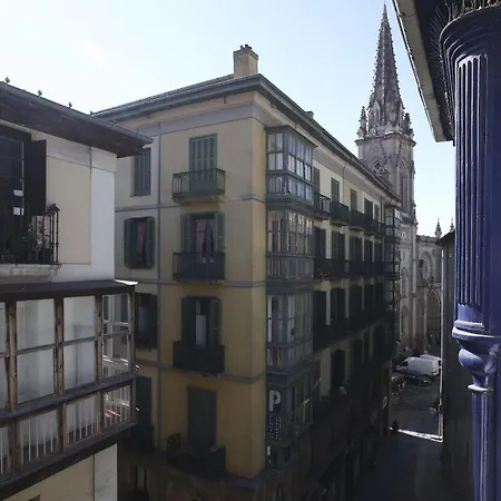 Casual Gurea Pensión Bilbao