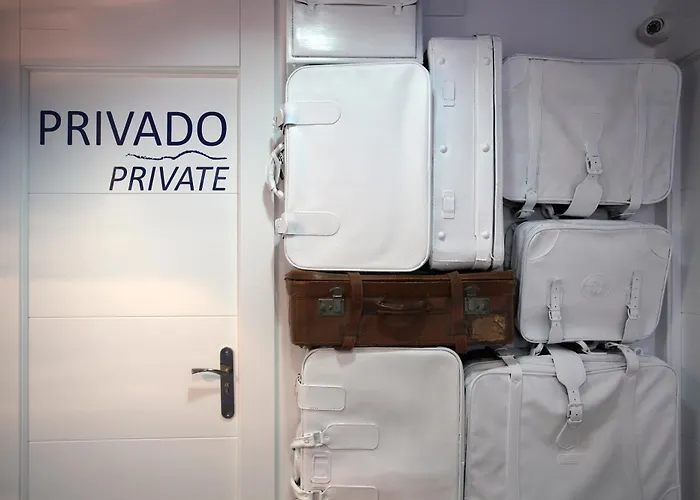 Πανσιόν Casual Gurea