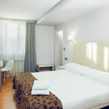 Guest house Casual Gurea 2*