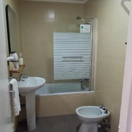 Casual Gurea Guest house 2*