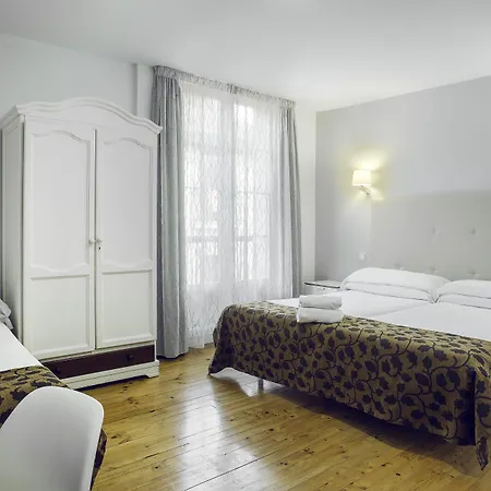 Casual Gurea Gasthof 2*