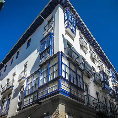 Casual Gurea Guest house