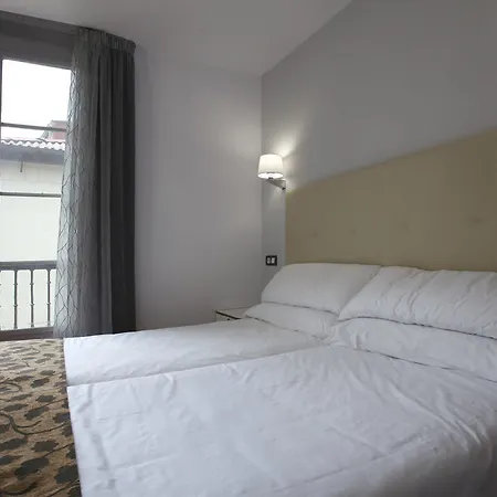 Guest house Casual Gurea 2*