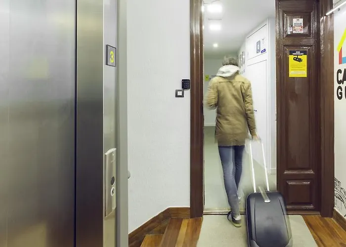 캐주얼 구레아 게스트하우스 2*